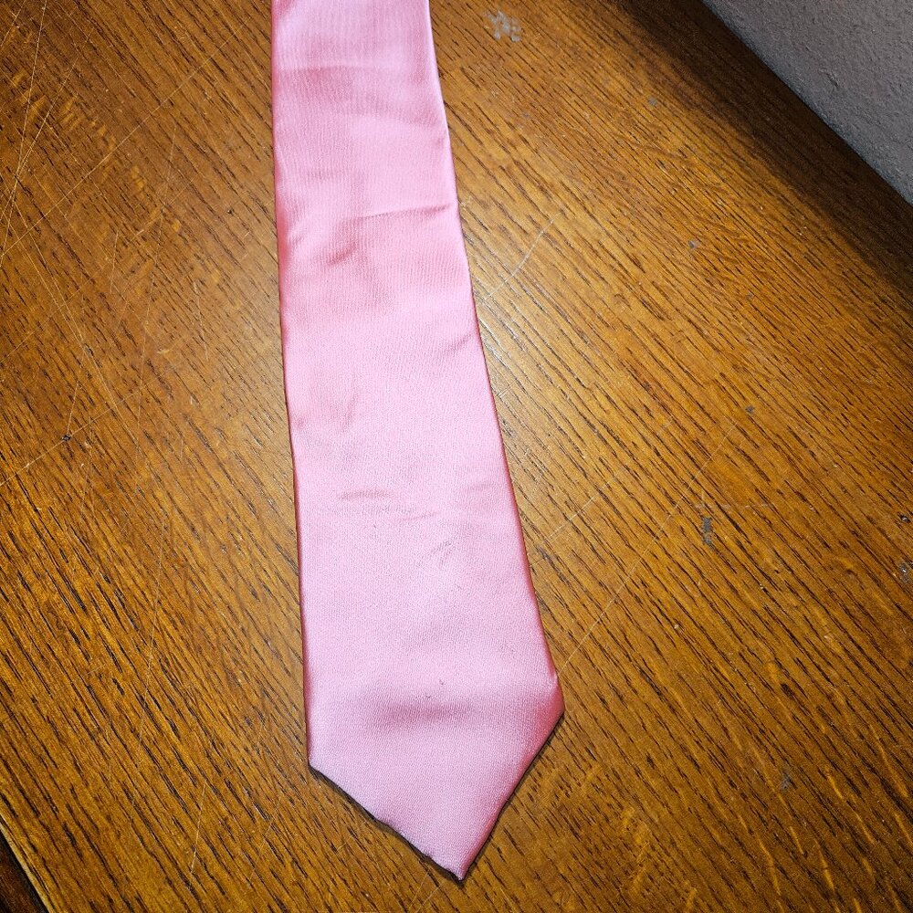 Donald Trump Signature Collection Pink Tie
